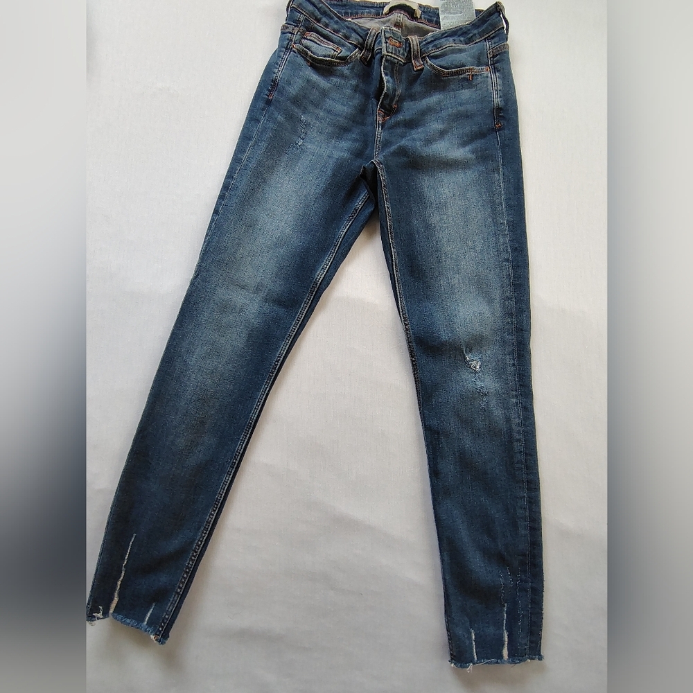 Zara Classic Blue Women's Jeans Size 4